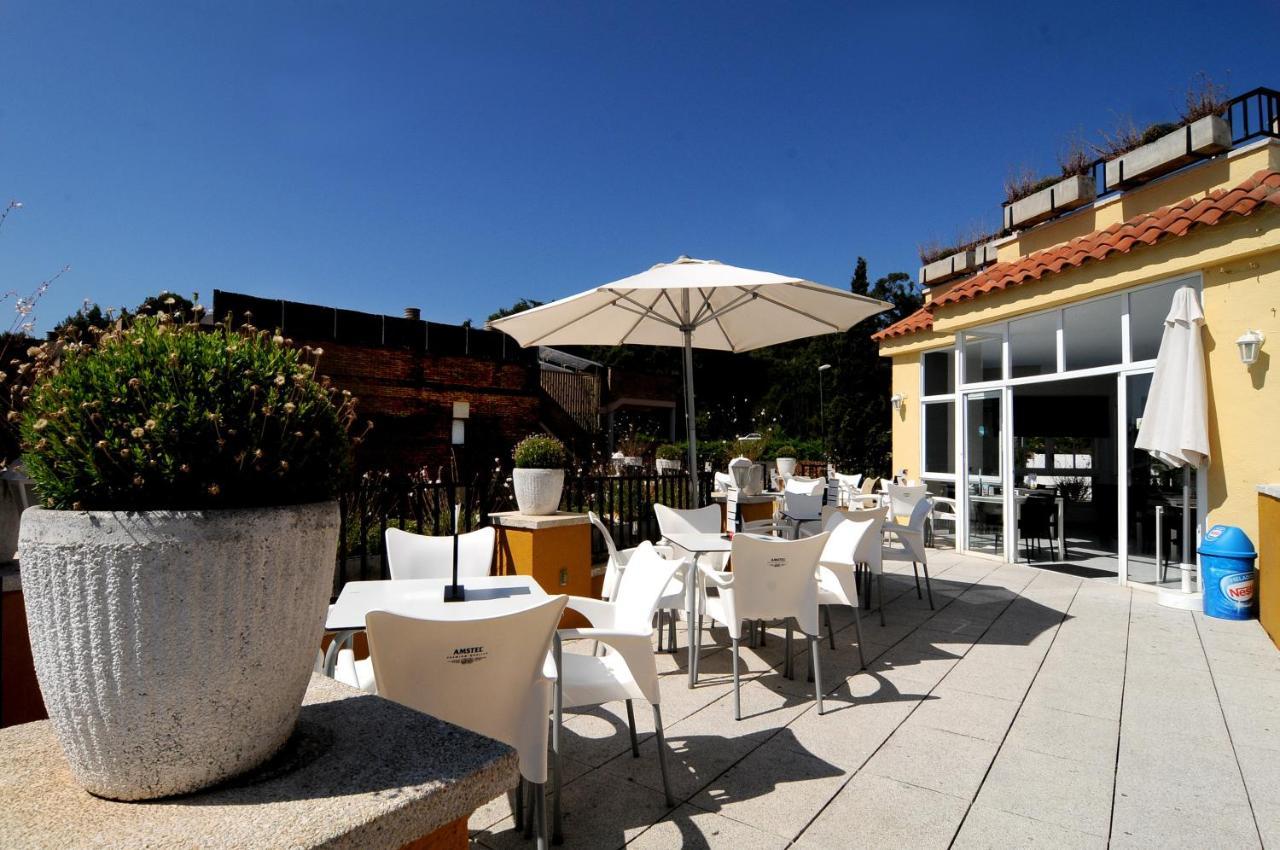 Apartaments Ar Enjoy Monjardi Lloret de Mar Bagian luar foto