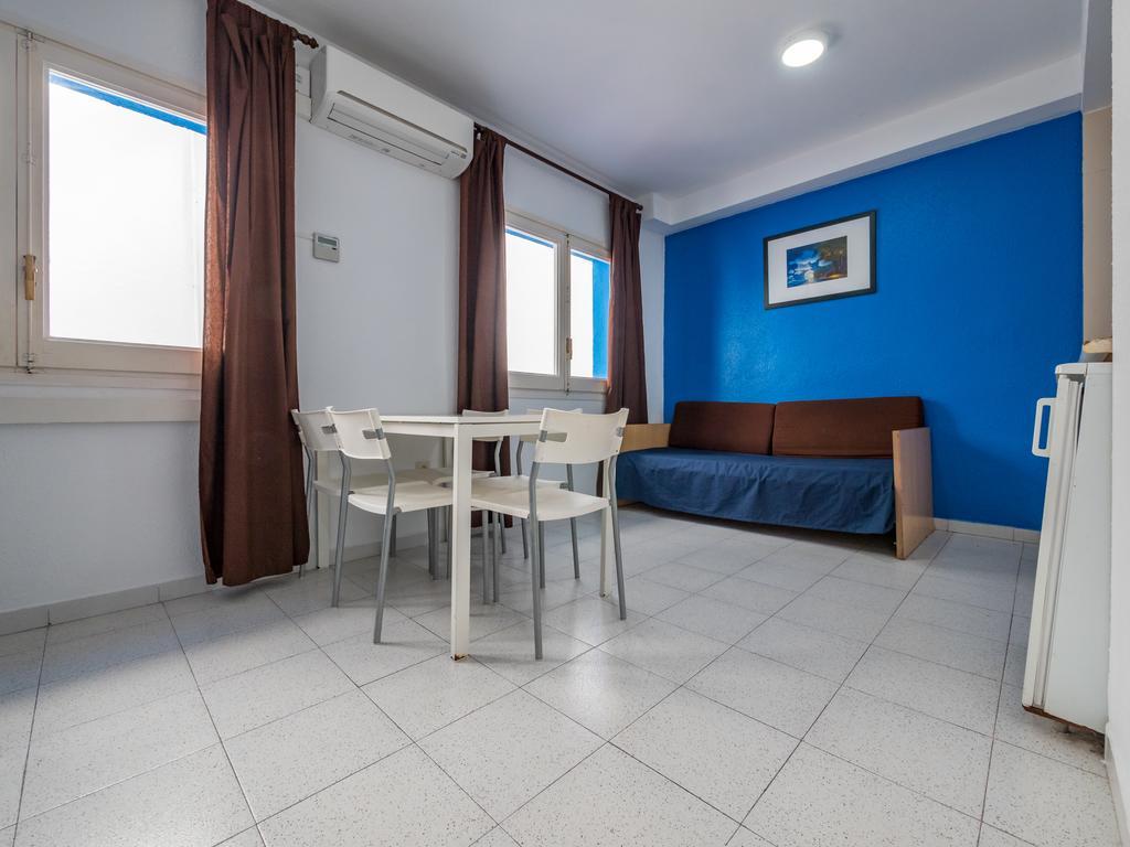 Apartaments Ar Enjoy Monjardi Lloret de Mar Bagian luar foto