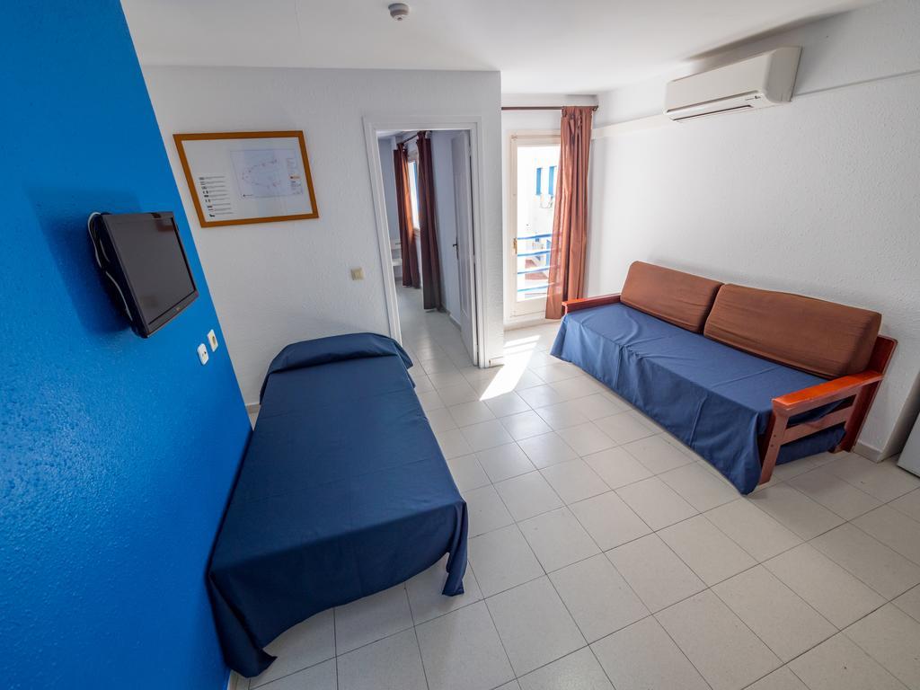 Apartaments Ar Enjoy Monjardi Lloret de Mar Bagian luar foto