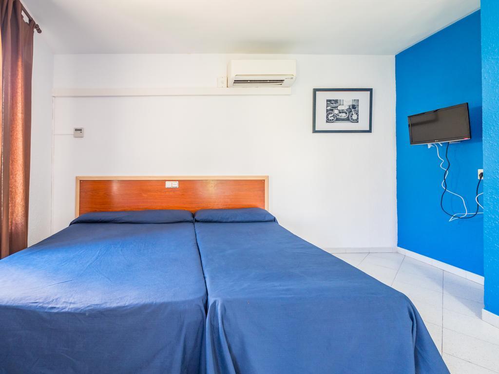 Apartaments Ar Enjoy Monjardi Lloret de Mar Bagian luar foto