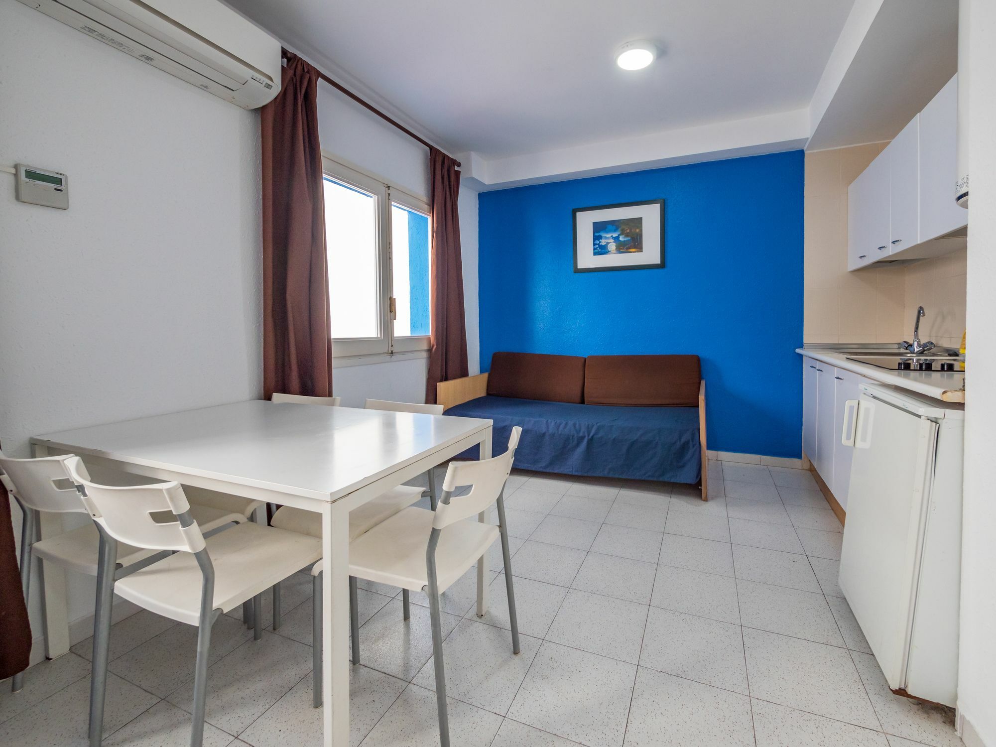 Apartaments Ar Enjoy Monjardi Lloret de Mar Bagian luar foto